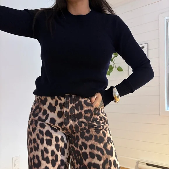 Vince wool-cashmere sweater - Picture 6 of 6